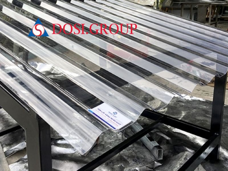 Thông số tôn lấy sáng polycarbonate 11 sóng vuông dày 1mm