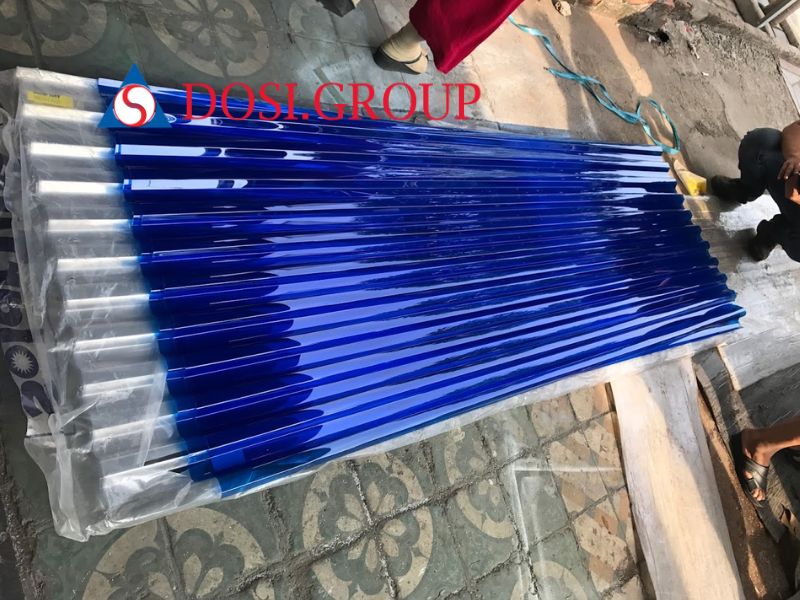 Ứng dụng của tôn lấy sáng polycarbonate sóng tròn dày 0.8mm