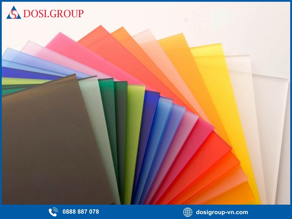 Vì sao tấm nhựa được sử dụng nhiều trong ngành quảng cáo?